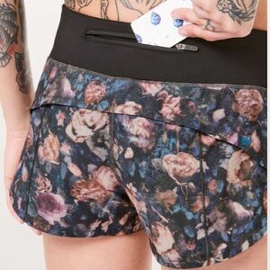 LULULEMON SPEED UP SHORTS LR